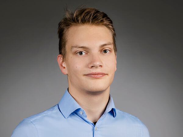 Alexander Ringer